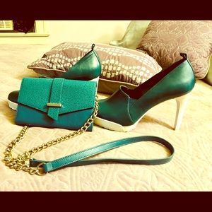 BCBG Turquoise Green shoes
